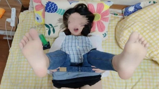 新白发魔女传 电视剧腼腆妻子首次完成3p活动