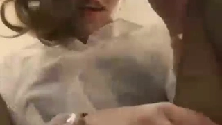 Alisa Yungs与两个大鸡巴的肛交冒险