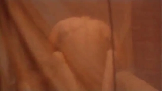 拉丁裔学生被她的教授操得紧绷的阴道