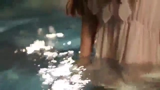 【丸丸丸子】双女姐妹花浴室互揉奶子呻吟自摸小穴--顶级女神【不不不不知道啊】带闺蜜直播浴室湿身
