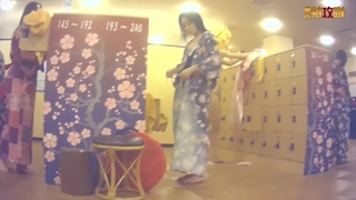 略带羞涩的空姐女友没想到那么会舔