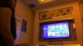 性感的 Lexi Bloom 喜欢大的！