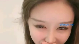 超萌萝莉系美女纯正无毛粉木耳