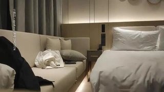 我的第一次用鸡巴:一个胖女孩的冒险